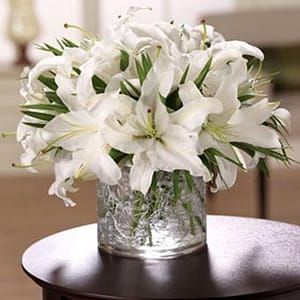White & Wondrous Bouquet