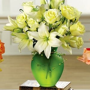 Serenity Roses & Lilies