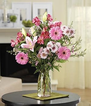 Deluxe Pink Flower Bouquet